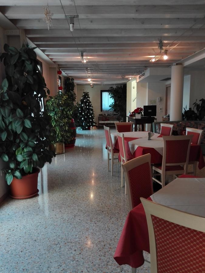 Al Bagolaro Bed & Breakfast Crocetta del Montello Ngoại thất bức ảnh